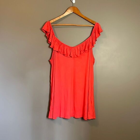 3 for $30! Torrid v-neck ruffle tank top‎ - Picture 2 of 13